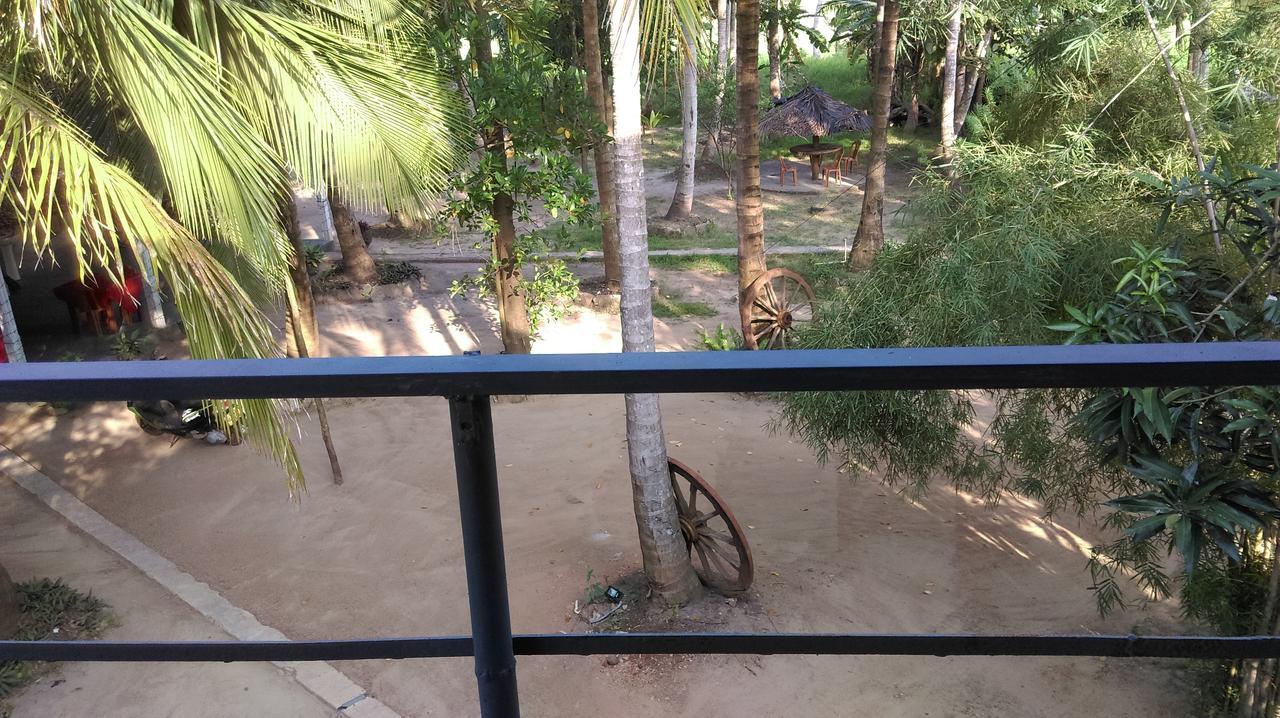 Coconut Park Anuradhapura Exterior photo